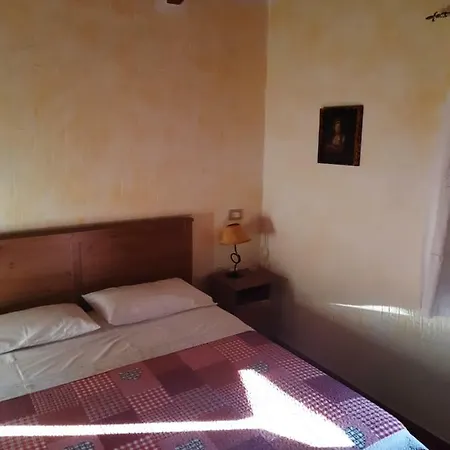 Li Mindi Di Mezu Calangianus